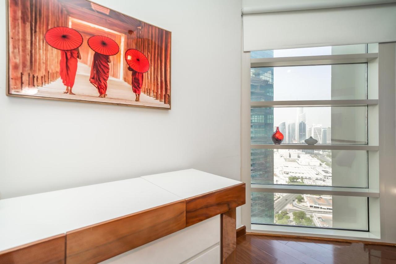 Higuests - Colorful Apartment At The Lake Shores In Jlt! Dubaï Extérieur photo